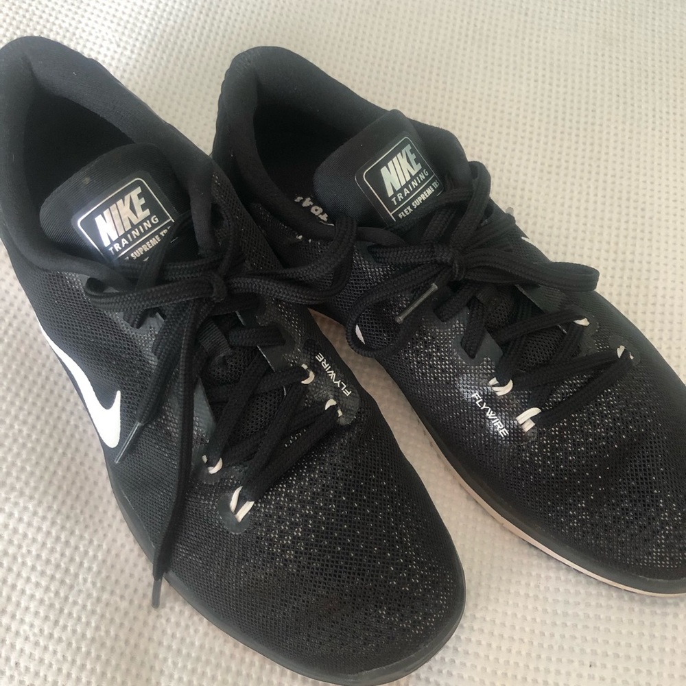 nike training flex supreme tr5 flywire